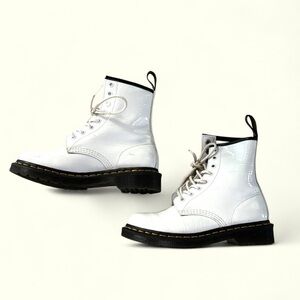 Dr. Martens 1460 Patent Leather Lace Up Boots Size 6